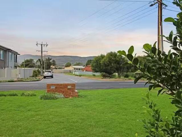 Charming 2/14 Coolangatta Drive, Aldinga Beach, SA 5173