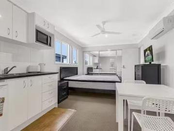 Nice 2/14 Darnley Street, Rocklea, QLD 4106