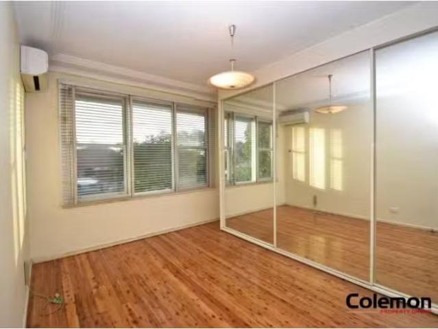 Rental! 216A King Georges Road, ROSELANDS House for rent List.
