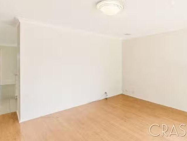Cozy 21 Mcnairn Cross, Leda, WA 6170