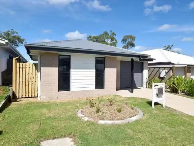 Cozy 21 Aurora Road, Tannum Sands, QLD 4680