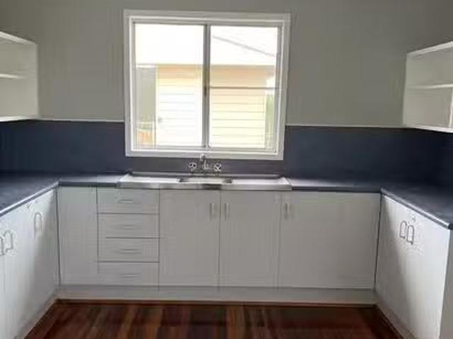 Deal! 21 Blackbutt Street, Blackwater, QLD 4717
