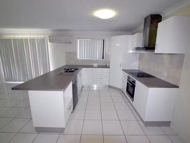 Cheap 21 Cania Way, Clinton, QLD 4680