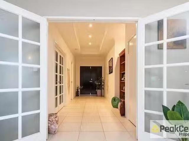 Just in! 21 Cromarty Gardens, Canning Vale, WA 6155
