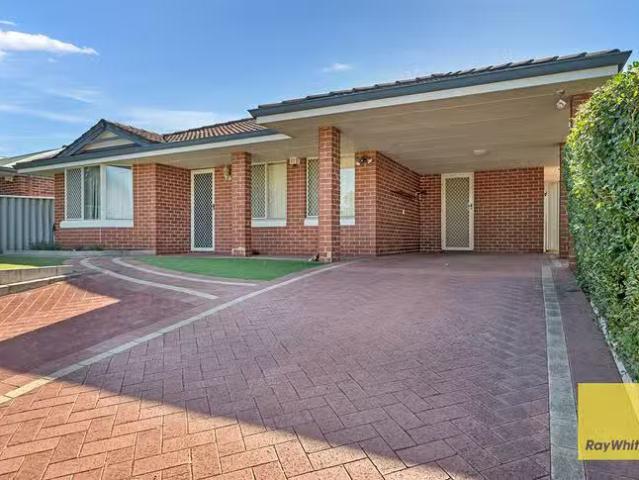 Just in! 21 Petrel Close, Wilson, WA 6107