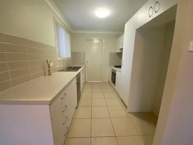 Cheap 2/23 25 Convent Close, Cessnock NSW 2325