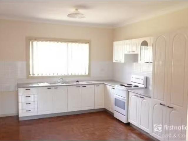 New 2/20 Hillview Circuit, Kiama Townhouse for rent Listed by.