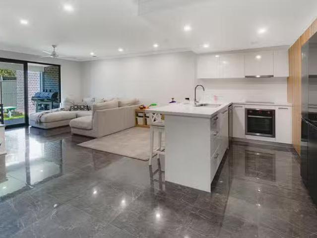 New 22/18 Tian Crescent, Upper Coomera, QLD 4209