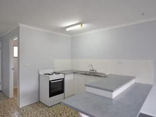 Unique 2/24 Tyson Crescent, Tannum Sands, QLD 4680