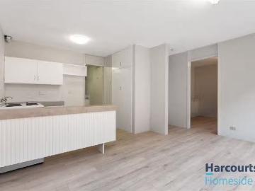 Unique 2/259 Cornwall Street, GREENSLOPES Apartment for rent.