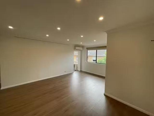 Cozy 22/678 Rocky Point Road, Sans Souci, NSW 2219