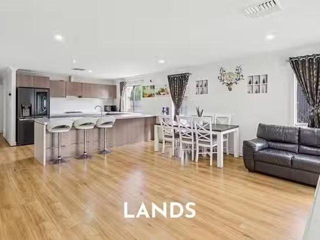 Unique 2/269 271 Burton Road, Burton, SA 5110