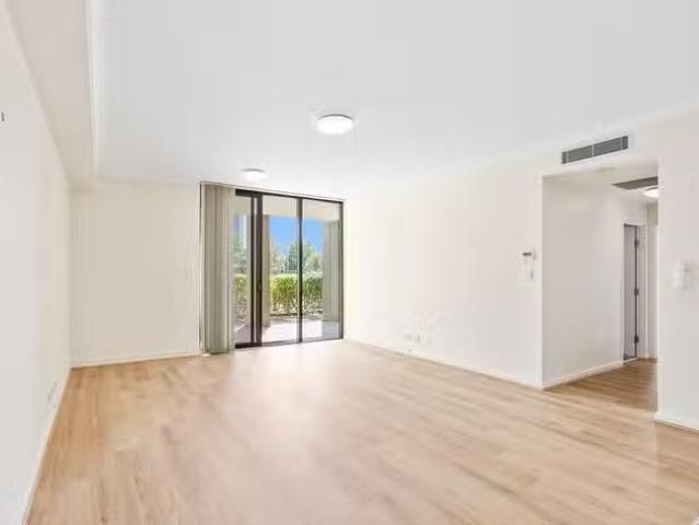 Nice 2/28 Goodwood Parade, Burswood, WA 6100