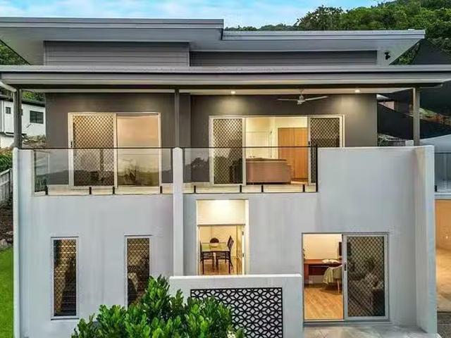 Cheap 22 Eagleview Place, Smithfield, QLD 4878