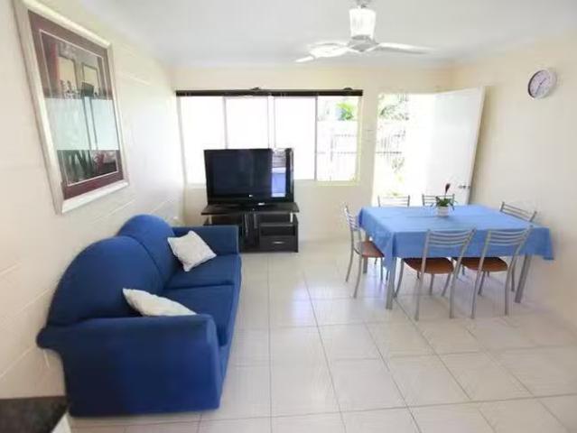 Unique 2/2 John Street, West End, QLD 4810