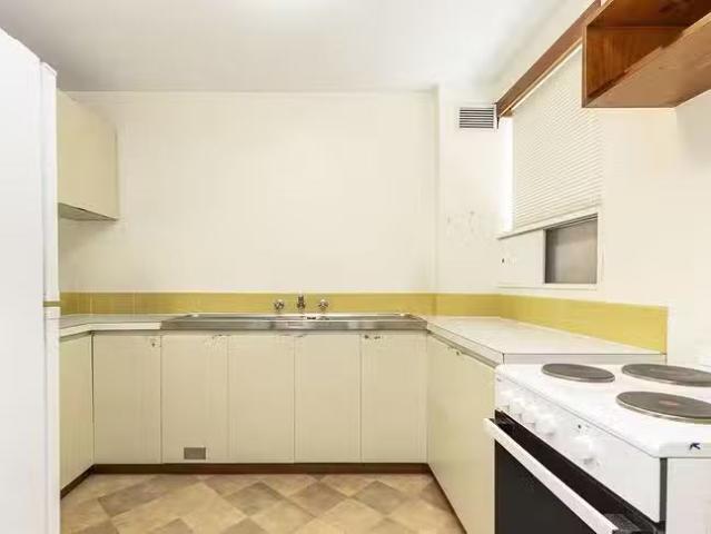 Just in! 23/165 Derby Road, Shenton Park, WA 6008