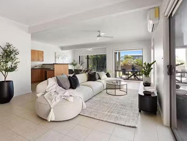Cozy 2/37 Cove View Drive, Port Lincoln, SA 5606
