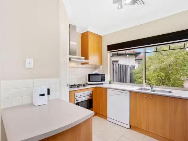Nice 23/41 Burgundy Lane, THE VINES, WA 6069 Villa for Rent