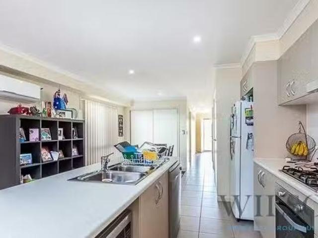 New 2/35 Oriole Street, Griffin, QLD 4503