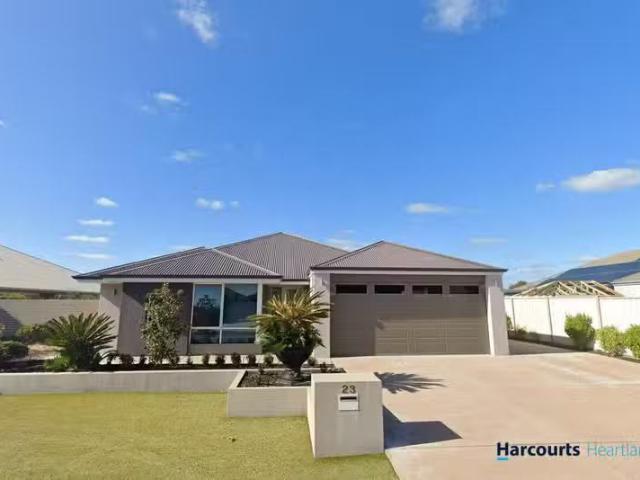 Charming 23 Star Street, AUSTRALIND, WA 6233 House for Rent