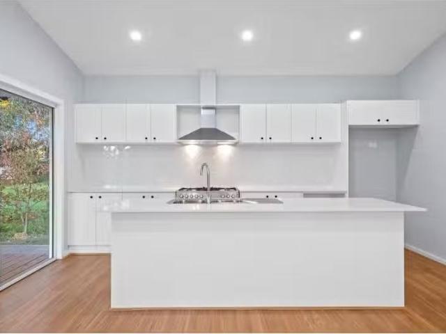 Just in! 2/3a Stables Place, MOSS VALE House for rent Listed.