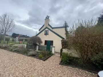 For Rent! 2 BA 3 bedroom cottage for rent in Bridge House, Ove.