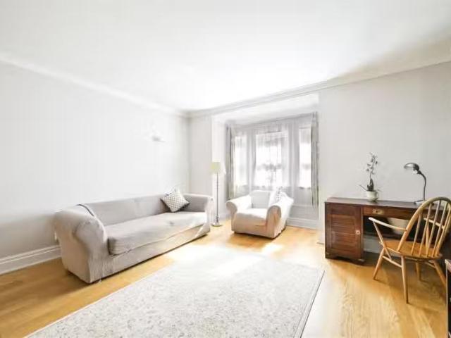 Cheap 2 BA 2 bedroom apartment for rent in Temple House, Templ.