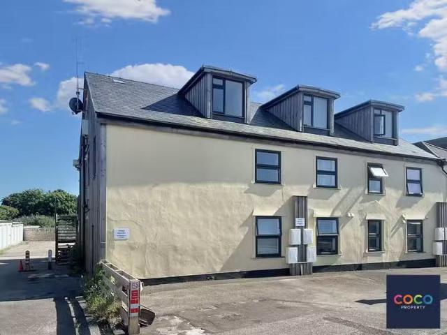 New 2 BA 2 bedroom apartment for rent in Grove Road, Clifton C.