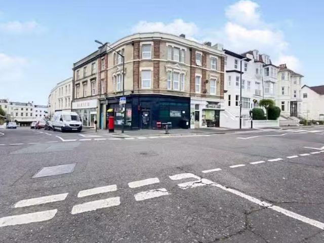 New 2 BA 2 bedroom property for rent in West Hill Road, Bourne.