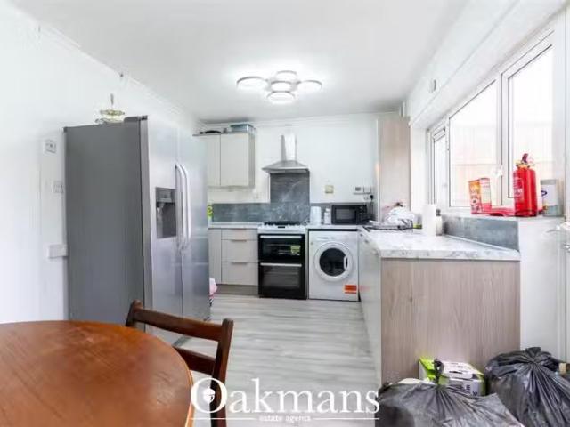 Nice 2 BA 4 bedroom house for rent in Beeston Close, Birmingha.