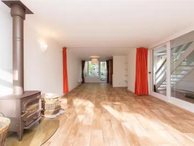 Cheap 2 BA 4 bedroom property for rent in Avon Vale, Bristol.
