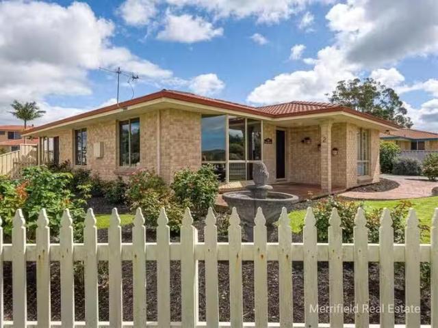 Just in! 2 Beckett Court, Spencer Park, WA 6330
