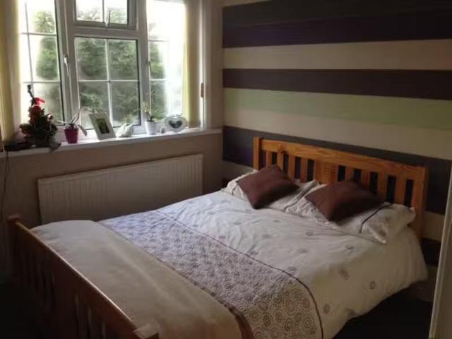 Just in! 2 bedroom terraced house for rent in Pen Y Cae, Morni.