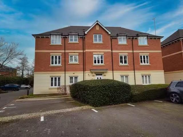 Rental! 2 bedroom apartment for rent in Collingtree Court, Olt.