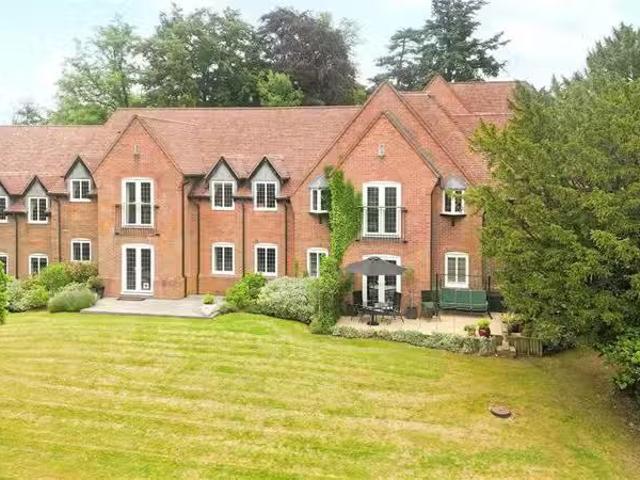 Rental! 2 bedroom apartment for rent in Lea End Lane, Birmingh.
