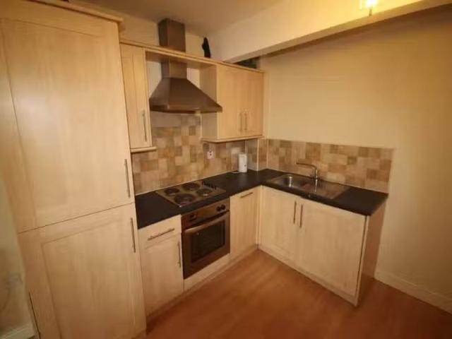Unique 2 bedroom flat for rent in Equity Chambers, City Centre.