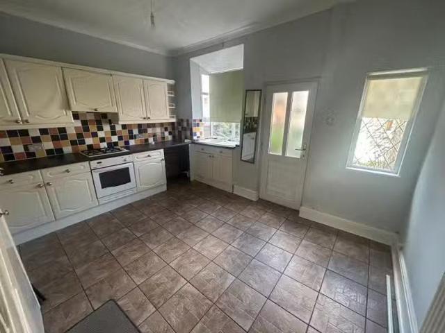 Cheap 2 bedroom house for rent in Chapman Street, Heaton BL1