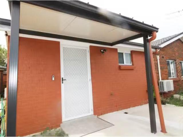 Just in! 2 BR 3A Ibis Place, Hinchinbrook House for rent List.