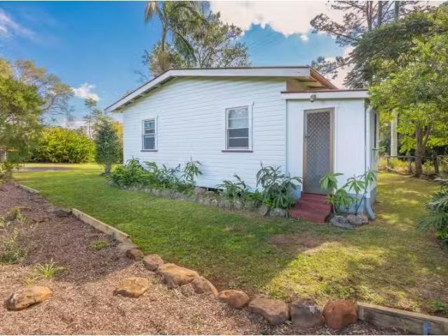 New 2 BR 1060 Lismore Road, Nashua House for rent Listed by A.