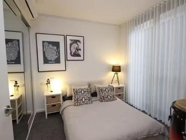 Unique 2 BR 107/18 Throsby Street, Wickham Apartment for rent.