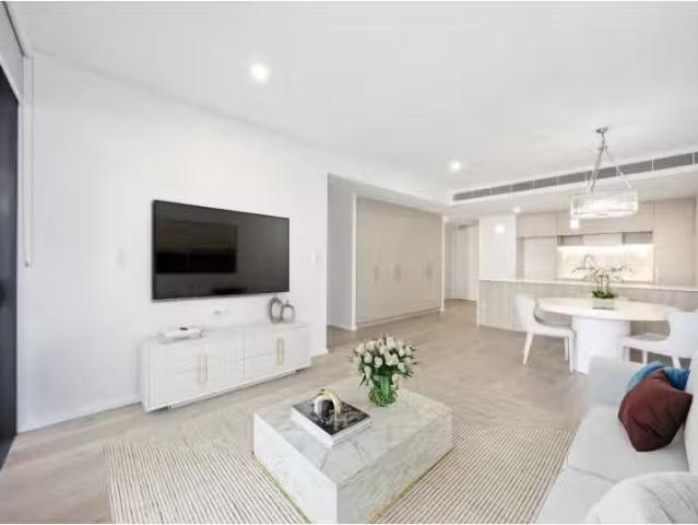 Rental! 2 BR 110/7 Church Street, DRUMMOYNE Apartment for rent.