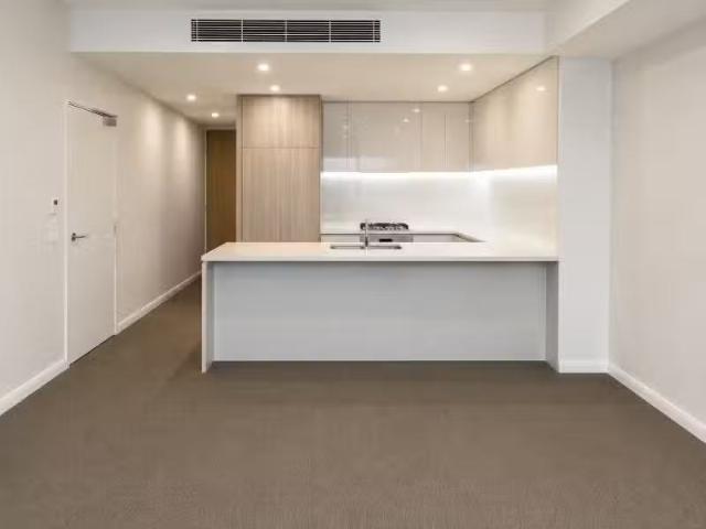 Deal! 2 BR 1109/1D Greenbank Street, Hurstville Apartment for.