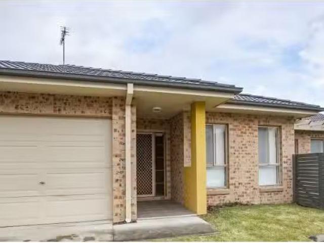 Deal! 2 BR 11/195 Aberdare Street, Kurri Kurri Townhouse for r.