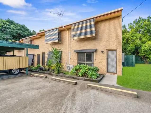 Unique 2 BR 1/12 Arac Street, WOODRIDGE, QLD 4114 House for.