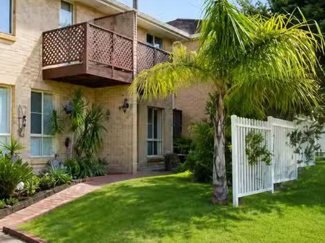 For Rent! 2 BR 12/60 Patricia Street, BLACKTOWN, NSW 2148 To.