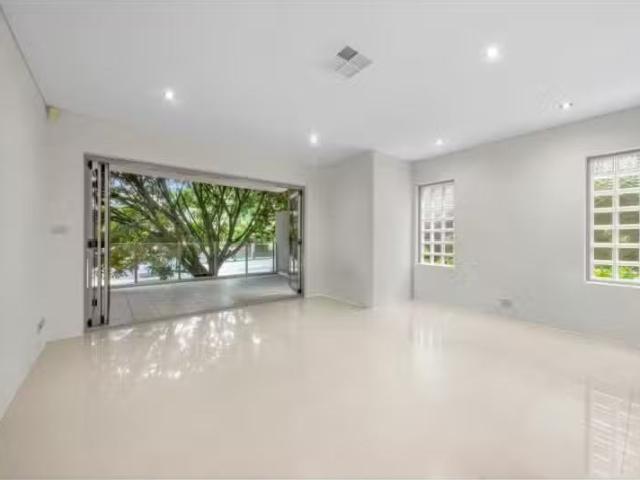 Rental! 2 BR 1/216 218 Old South Head Road, Bellevue Hill Apar.