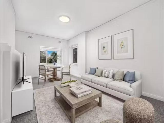 Cheap 2 BR 1/2 14 New South Head Rd, Edgecliff Apartment for r.