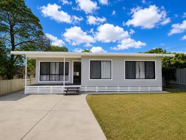 Rental! 2 BR 12 Brand Street, Moree House for rent Listed by.