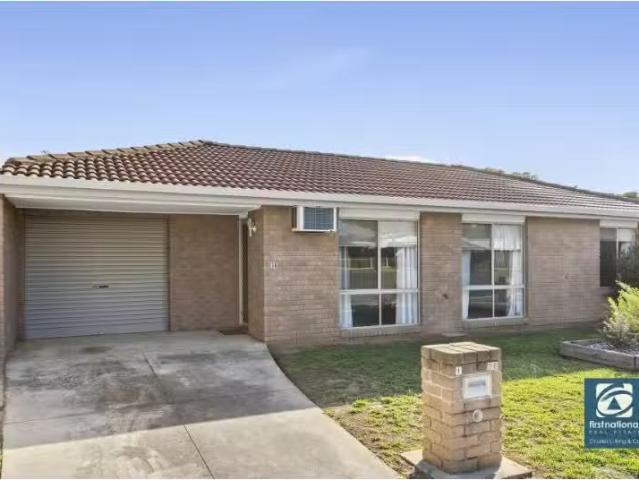 For Rent! 2 BR 1/36 Chanter Street, Moama Apartment for rent.