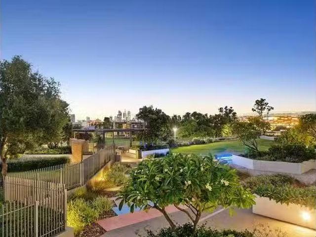 Charming 2 BR 1307/96 Bow River Crescent, Burswood, WA 6100